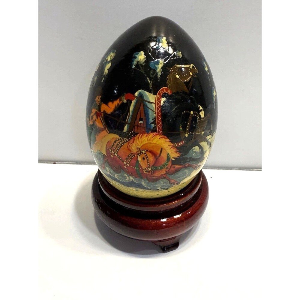 1993 SIGNED Hand Painted Winter Scene Russian Lacquer Wood Egg On Pedestal RARE